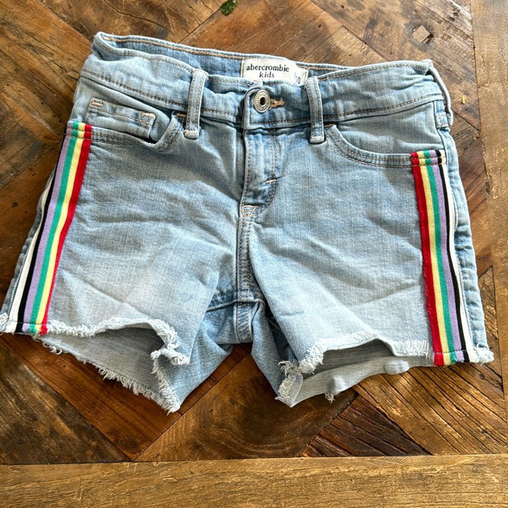 Abercrombie Kids Short Size 9/10